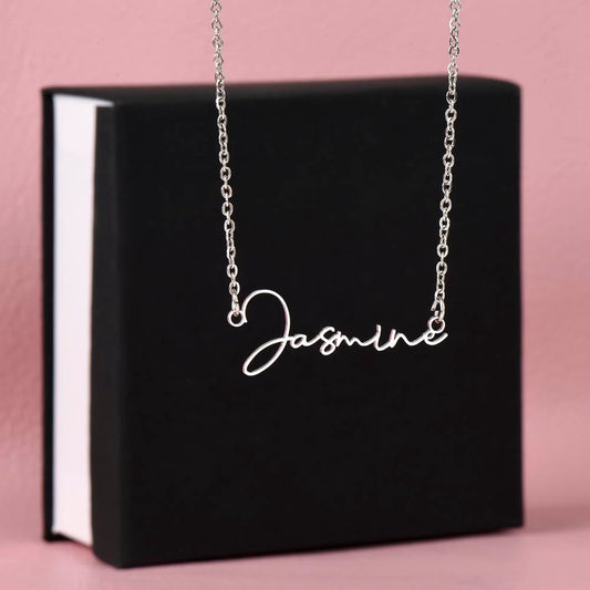 Personalized Name Necklace in Elegant Script - 💖 Jewelry Gift from Mom - TheBestGiftPlace